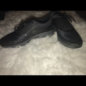 All black Nike air max